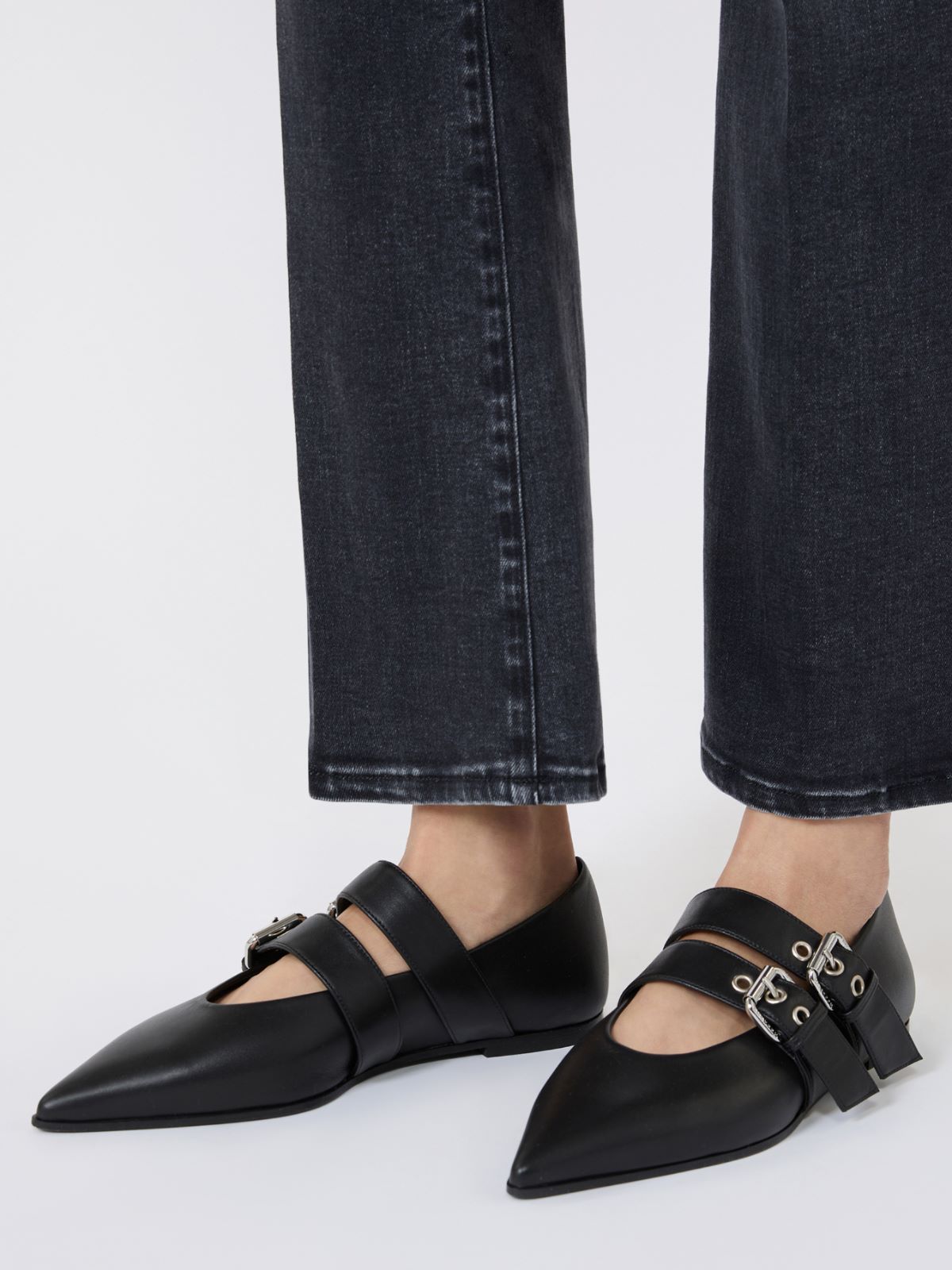 Leather ballerinas with buckles - Weekend Max Mara - 6