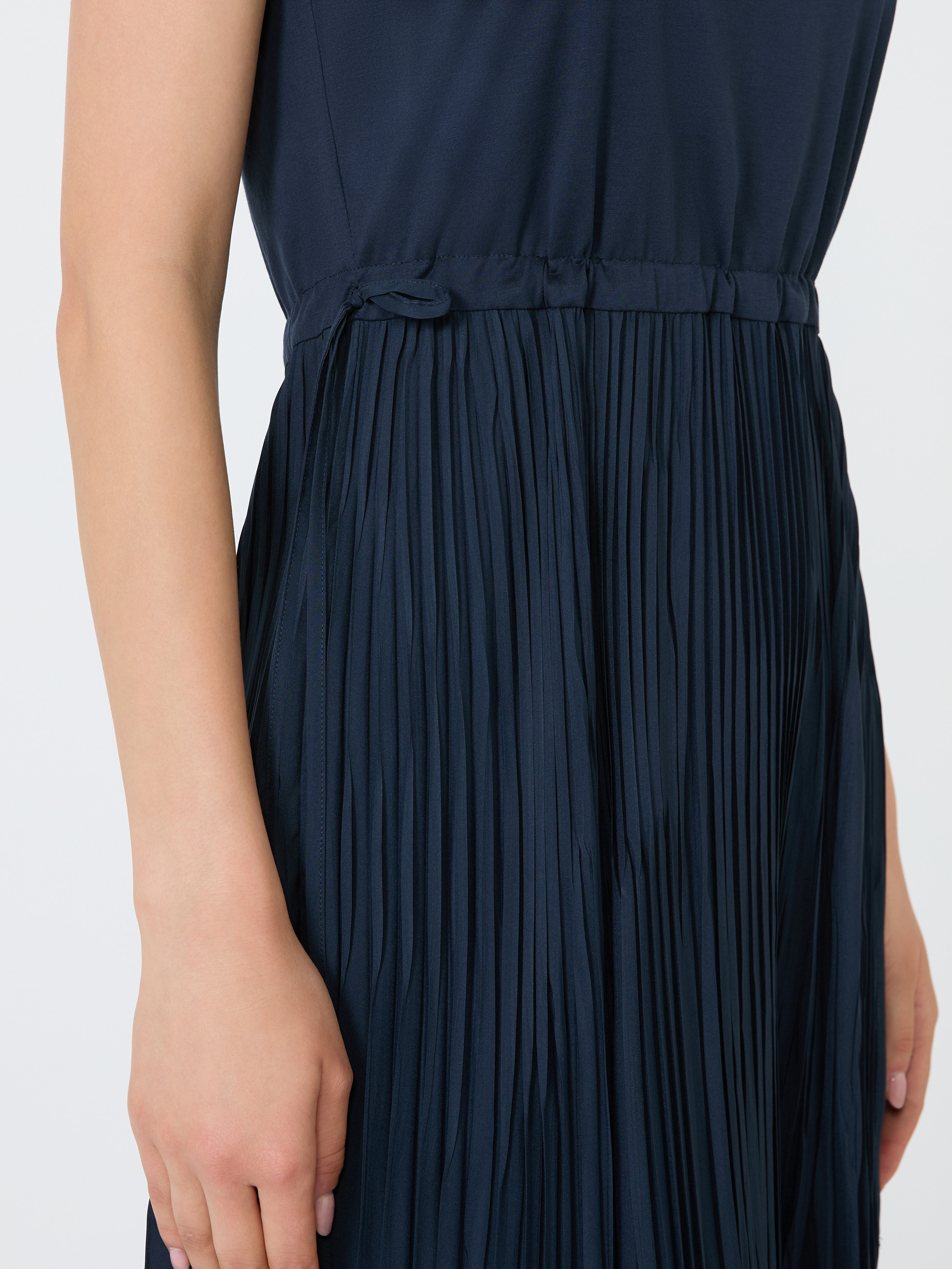 Jersey dress with a plissé-pleated skirt - Weekend Max Mara - 4